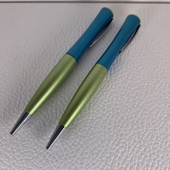 2 Drug Rep Pen Chantix Pharmaceutical Promo heavy metal original owner Excellent