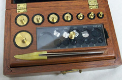 Vintage „Christian Becker“ Weight Set for Gold, Medicine, Laboratory Measuring