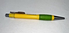 LOBSTER EpiPen Drug Rep Collectible Pharmaceutical Clicker Pen Red Pocket Clip