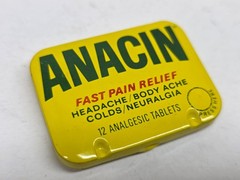 Vintage Anacin & Bayer Aspirin Pain Reliever Empty Mini Tin Containers Bundle