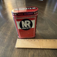Nature’s Remedy NR Tablets Vintage Tin „Price 50 Cents“ Red/Black