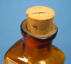 VINTAGE PARKE-DAVIS ASTRINGENT WASH BOTTLE FREE SHIPPING O