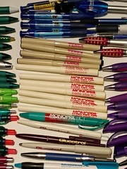 Pharmacy Drug Rep Advertising Mixed Pen Lot of 108 Instant Desk Drawer Full