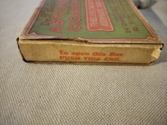 Vintage Dr R Schiffmann’s Asthmador Asthma BRONCHIAL AID Advertising Box