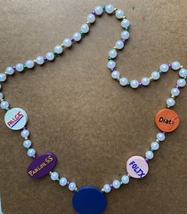 VINTAGE DRUG REP PROMO ~ PAMLAB PALGIC FOLTZ DIATx & PANLOR SS Beaded Necklace