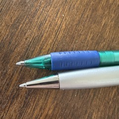 2 Vintage Zoloft Promo Pen Pharmaceutical Drug Rep Metal Click Plastic Working