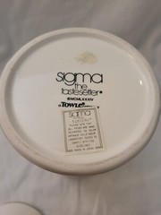 VTG Apothecary HASHISH Ceramic Canister/Jar & Lid Sigma Tastesetter By Towle HTF