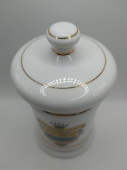 Vintage Coricidin D Porcelain Ceramic Gold Trim Pharmacy Apothecary Jar Japan 6″