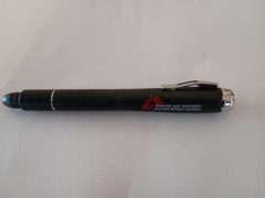 Doctors Without Borders, Field Flashlight Pen and Screwdriver Set
