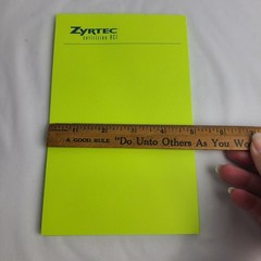 Vintage 2001 Zyrtec Notepad Neon Green Pharmaceutical Drug Rep Promo Pfizer