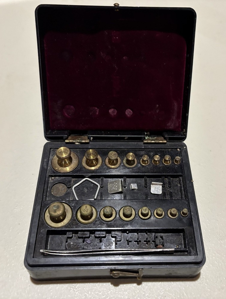 Vintage 1975 – Has 5601 – Brass Pharmacy Calibration Weights Set – Incomplete