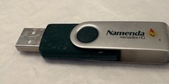 VTG NAMENDA USB FLASH DRIVE + LANYARD SET in METAL TIN PHARMA REP LOGO NEW