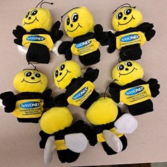 2 RARE NASONEX BEE FINGER PUPPETS PROMOTION NEW COLLECTABLE PHARMA DRUG REP NEW