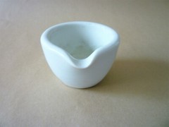 Vintage Porcelain Pestle Mortar by Perfect – 1 Ounce
