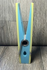 Pfizer Jumbo Clothespin Antivert/50 Meclizine HCI Advertisement Pharmaceutical