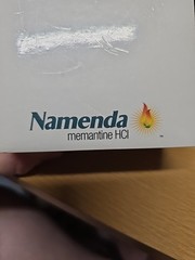 NAMENDA (4″ X 4″ X 2.25″ ) Pharmaceutical DRUG REP POST-IT NOTE PAD CUBE Sealed