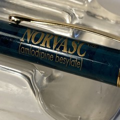 Norvasc Heavy Metal Drug Rep Pen Pharmaceutical Medical Promo Click Button