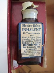 Antique vaporizer cold treatment ELECTRO-HALOR w box instructions MEDICAL CURIO