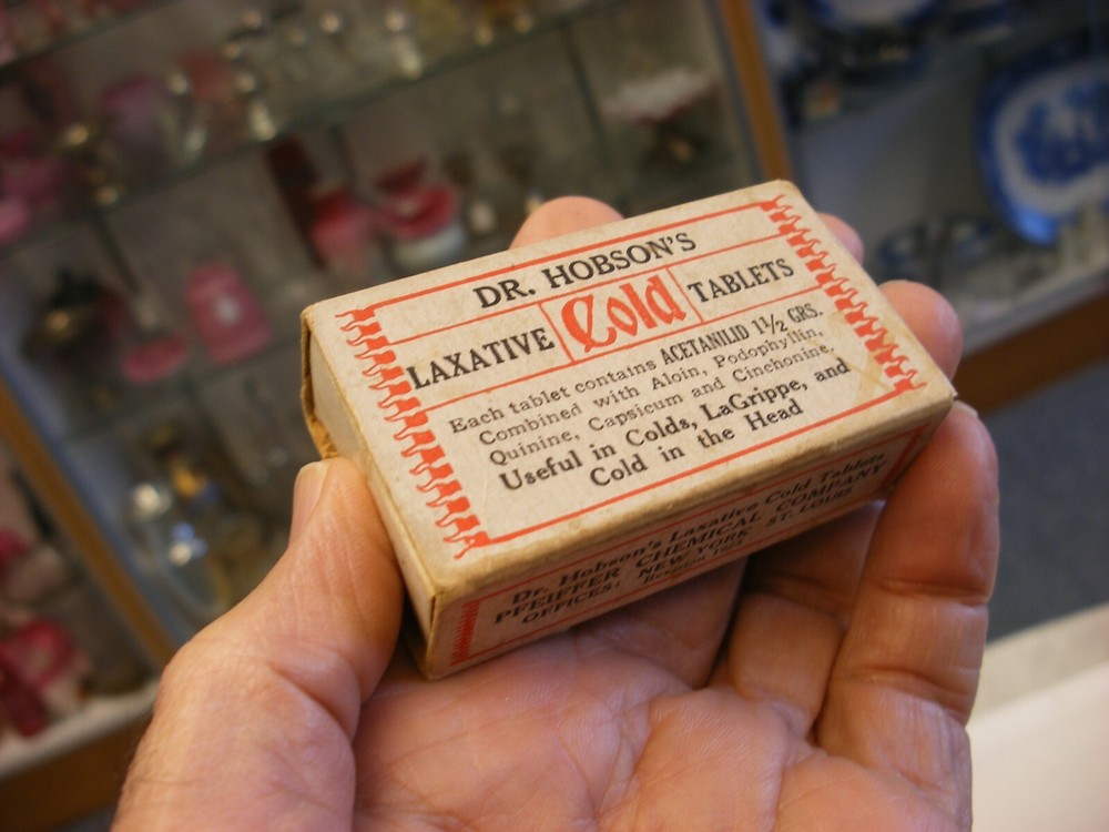 Antique Vtg Medical Dental Pharmacy – Dr. Hobson’s Laxative Tablets Box