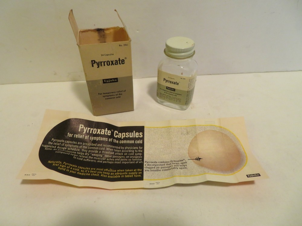 RARE vintage 1970s pharmaceutical bottle UPJOHN PYRROXATE druggist medical
