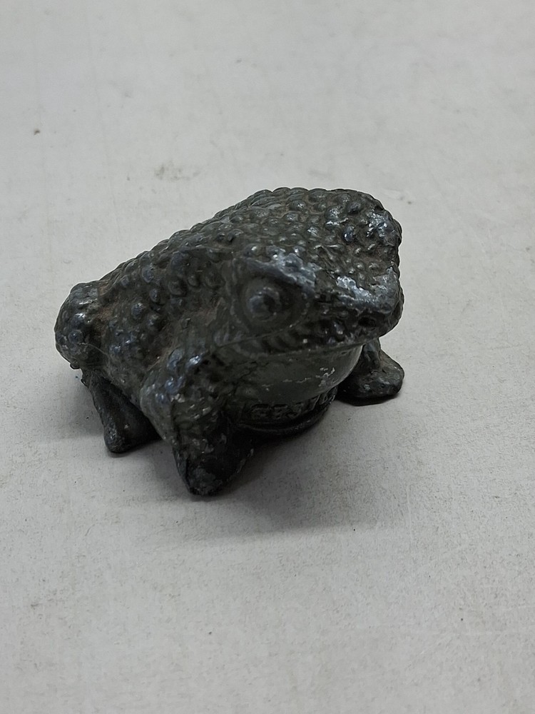 VTG „Gestest“ Metal Frog Toad Pregnancy Test Pharmaceutical Company Promo 1950’s