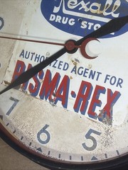 VTG Rexall Drug Store Authorized Agent For BISMA-REX 14” Crystal Clock READ!