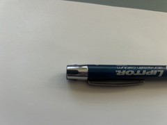 LIPITOR PHARMACEUTICAL DRUG REP PENS COLLECTIBLE heavy metal clear blue