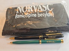 NORVASC Metal Pens + Tote Bag Pharmaceutical Promo RARE Medical – Pens Write!