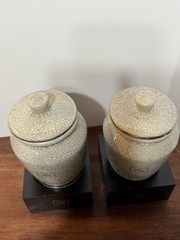 2 Vintage 1970’s Lilly Pro Dolore Moderata Apothecary Jars with Lids And Bases