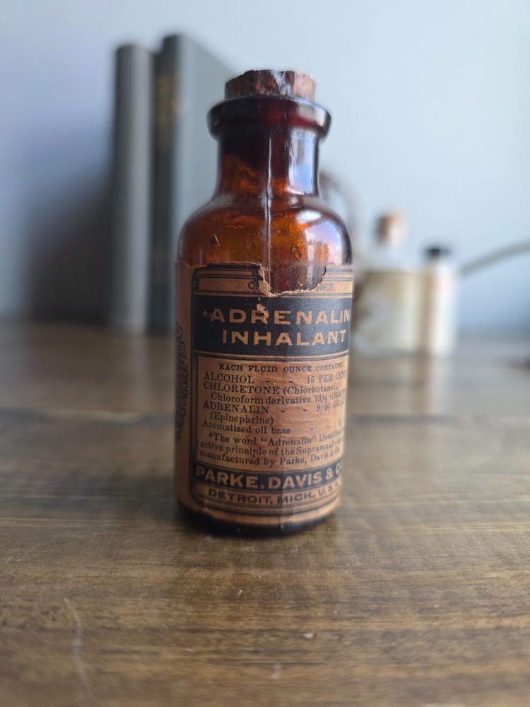 Antique Parke Davis Adrenalin Inhalant Amber Glass Apothecary Medicine Bottle