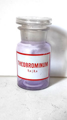 THEOBROMINUM Vintage Glass Apothecary Pharmacy Clear Jar 100 ml