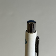 DRUG REP PEN PFIZER LIPITOR (WHITE/LIGHT BLUE DESIGN) VERY GOOD-GREAT CONDITION!
