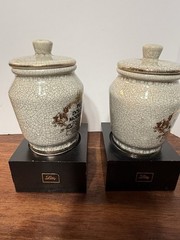 2 Vintage 1970’s Lilly Pro Dolore Moderata Apothecary Jars with Lids And Bases