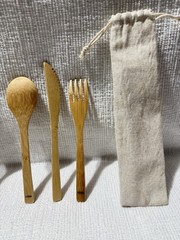 (2) Eli Lilly Pharma.Co.-3 Pc Wooden Cutlery Sets In Logo Canvas Drawstring Bags