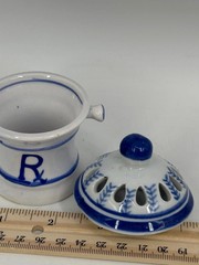 Vintage Apothecary Jar Rx Symbol Pharmacy Potpourri Blue White Ceramic 3.5″