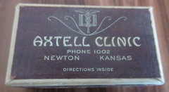 1949 Vtg Axtell Clinic Newton Kansas KS Pill Box Dr Glover Pharmacy Prescription