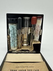 Eli Lilly Urine Sugar Test case Vtg Medical Equipment USA