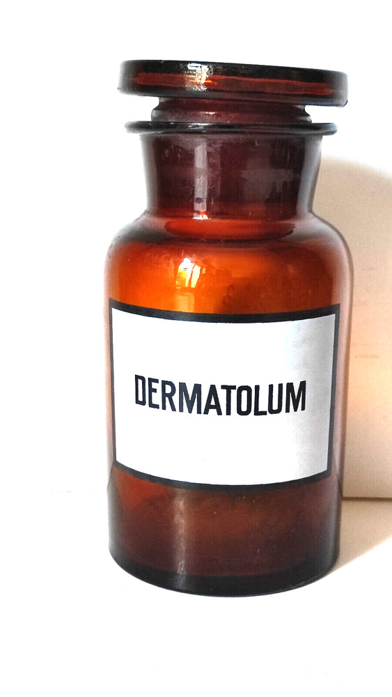 DERMATOLUM Vintage Glass Apothecary Pharmacy Brown Jar 250 ml