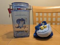 PROTONIX IV Pharmaceutical DRUG REP Clear Blue Plastic Canister With Rare Plush