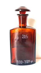 SIRUPUS MENTAE PIPERITAE Vintage Glass Apothecary Pharmacy Brown Bottle 250ml