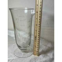 VTG Footed Glass Apothecary Beaker or Cocktail Carafe 16 Oz 500 cc
