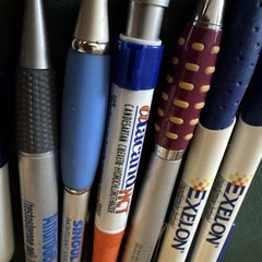 B36 vintage pharmaceutical drug rep Pens -/marker Lot Of 7 Metal & Plastic Mix