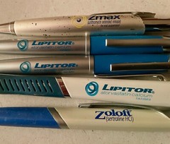 LOT of 5 DRUG REP pharmaceutical HEAVY THICK metal PENS Lipitor Zmax Zoloft