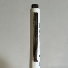 DRUG REP PEN PFIZER LIPITOR (WHITE/LIGHT BLUE DESIGN) VERY GOOD-GREAT CONDITION!