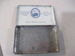 Antique Berlin German Pastilles De Bullrich medical tin box Victorian picture