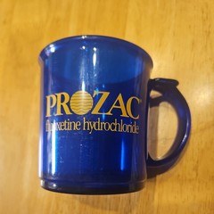 PROZAC 💊 Cobalt Blue Plastic Coffee Mug Cup Lilly 💊 Pharma Drug Advertising