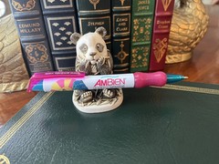 Ambien Cr Pharmaceutical Drug Rep Pen. Writes!!!