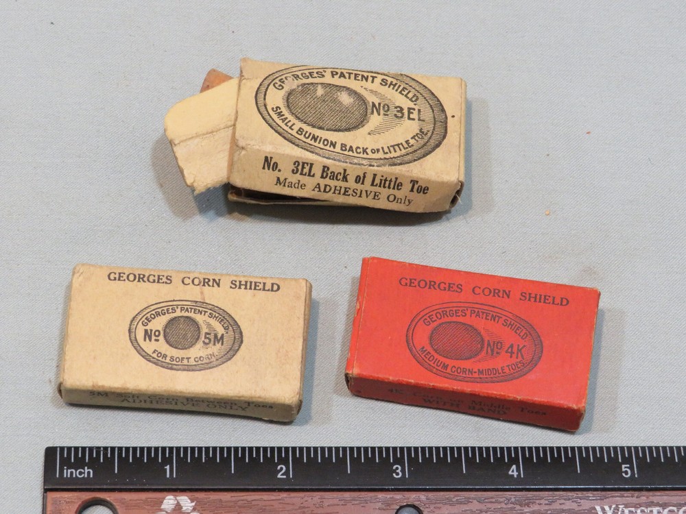 Vintage NOS Georges Corn & Bunion Shield, Qty 3, w/Original Packaging & Contents