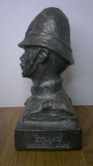 vintage 1977 The Oxford Bobby Bristol Drug Co. Tegopen promotional bust Z86