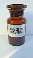 Vintage Glass Apothecary Pharmacy Brown Jar 250 ml AMMONIUM BROMATUM